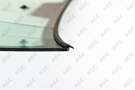 Фото MGC VOLKSWAGEN TIGUAN 2007- Стекло ветровое Зеленое + Шумоизоляция -VIN-Инкапс