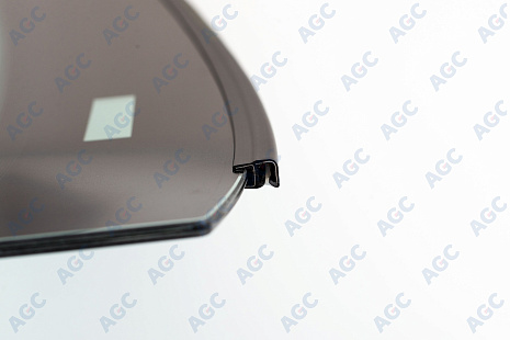 Фото MGC OPEL VECTRA C/SIGNUM 2002- Стекло ветровое Зеленое/Голубая полоса + Solar control -VIN-Доп.обор