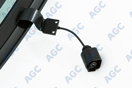 Фото MGC VOLKSWAGEN JETTA 2015- Стекло ветровое Зеленое - Solar control -С полным обогревом-ДД-VIN-Инкапс- Из.разм