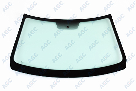 Фото MGC RENAULT SANDERO I 2008-/DUSTER I 2010-/NISSAN TERRANO III 2014- Стекло ветровое Зеленое- Solar control