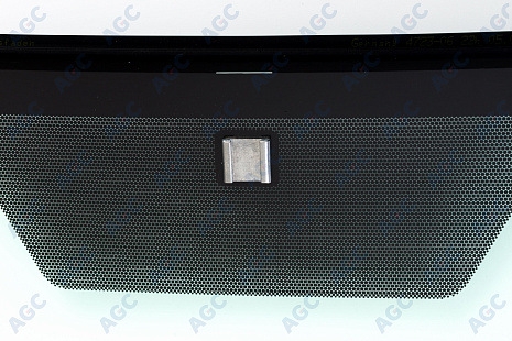 Фото MGC TOYOTA YARIS 2006- Стекло ветровое Зеленое - Solar control -Инкапс (кроншт. - европ. ориг.)