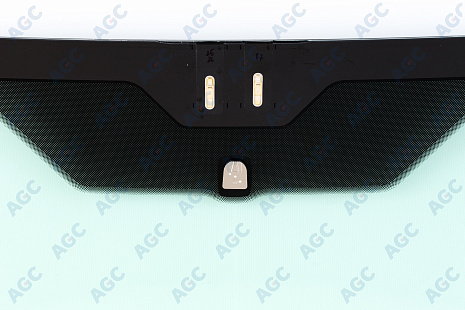 Фото MGC FORD FOCUS III 2011- Стекло ветровое Зеленое - Solar control -С полным обогревом-VIN-Доп.обор-Изм.шелк