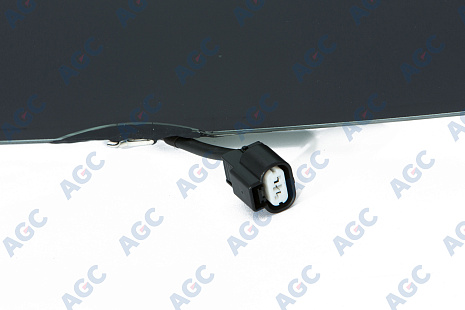 Фото MGC MITSUBISHI PAJERO IV/SHOGUN 2006- Стекло ветровое Зеленое/Голубая полоса + Шумоизоляция -С обогревом зоны дворников-ДД-Изм.шелк