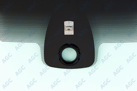 Фото MGC RENAULT FLUENCE 2010- Стекло ветровое Зеленое -ДД-VIN