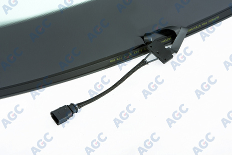 Фото MGC VOLKSWAGEN TOUAREG 2010- Стекло ветровое Зеленое + Шумоизоляция-С полным обогревом-ДД-VIN-Доп.обор-Инкапс