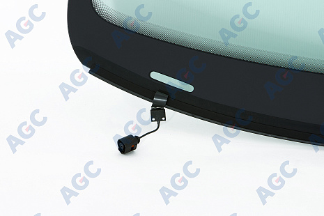 Фото MGC VOLKSWAGEN JETTA 2015- Стекло ветровое Зеленое - Solar control -С полным обогревом-Круглый ДД-VIN-Инкапс