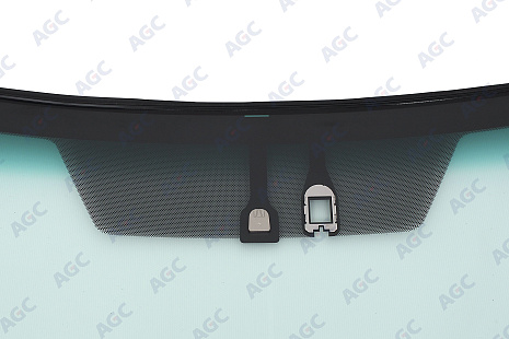 Фото MGC TOYOTA CAMRY 2014-2018 Стекло ветровое Зеленое/Зеленая полоса + Шумоизоляция -С полным обогревом-ДД - Доп.обор