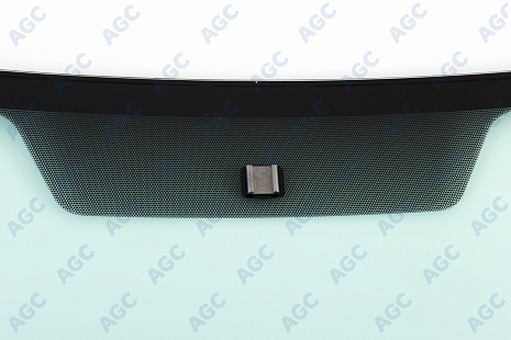Фото MGC NISSAN ALMERA 2000- Стекло ветровое Зеленое - Solar control