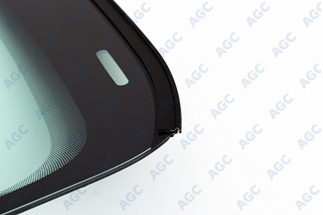 Фото MGC VOLKSWAGEN POLO V 4D СЕД/3D/5D ХБ 2015- Стекло ветровое Зеленое - Solar control -VIN-Доп.обор-Инкапс