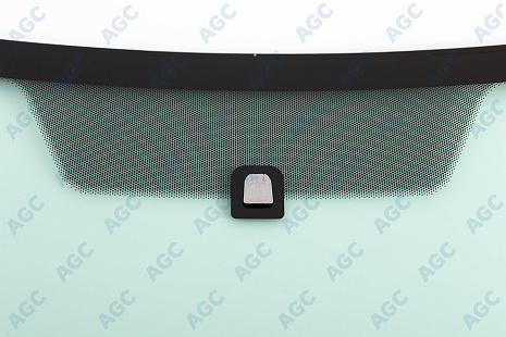 Фото MGC MITSUBISHI OUTLANDER XL/PEUGEOT 4007/CITROEN C-CROSSER 2007- Стекло ветровое Зеленое -С обогревом зоны дворников