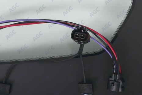 Фото MGC TOYOTA LAND CRUISER J300 2021- Стекло ветровое Зеленое/Голубая полоса + Шумоизоляция - Кам - С полным обогревом+обогрев зоны дворн  ДД- VIN