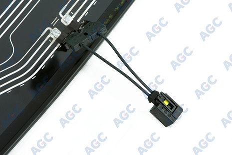 Фото MGC MERCEDES E-CLASS W212 2009- Стекло ветровое Зеленое - Solar control -Кам -С обогревом зоны дворников -ДД-VIN- Инкапс-Изм.доп.оборуд
