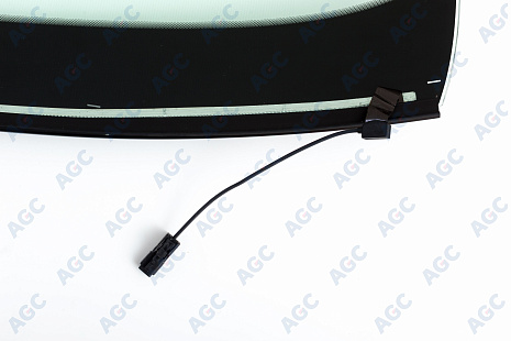Фото MGC FORD MONDEO 2007- Стекло ветровое Зеленое - Solar control -С полным обогревом-ДД-VIN-Доп.обор- Изм.шелк