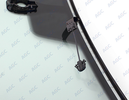 Фото MGC VOLKSWAGEN POLO V 4D СЕД 2015- Стекло ветровое Зеленое - Solar control -С полным обогревом-ДД-VIN-Доп.обор