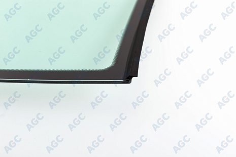 Фото MGC БЕЗ РГ! VOLKSWAGEN JETTA 2005- Стекло ветровое Зеленое - Solar control -VIN-Инкапс-Изм.полож.держ.зерк