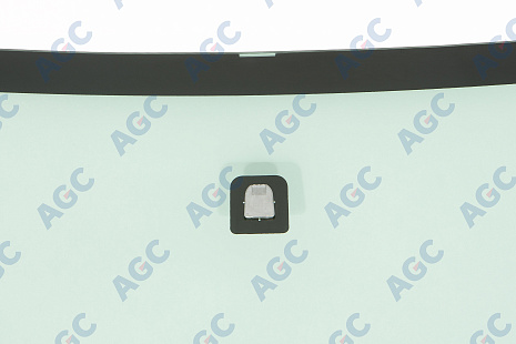 Фото MGC TOYOTA YARIS/VITZ/PLATZ/ECHO RHD 2003- Стекло ветровое Зеленое -Изм.Держ.Зерк