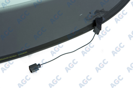 Фото MGC SKODA OCTAVIA A7 2013- Стекло ветровое Зеленое - Solar control -С полным обогревом-ДД-VIN-Верх.молд (Инкапс.) + ниж.молд