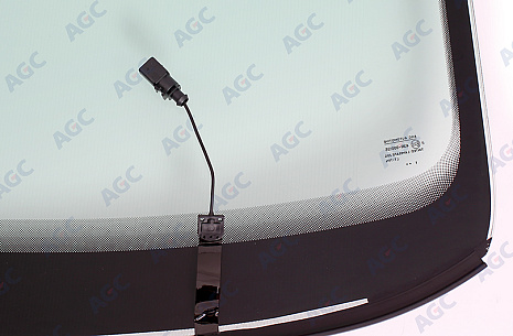 Фото MGC VOLKSWAGEN POLO V 4D СЕД 2015- Стекло ветровое Зеленое - Solar control -С полным обогревом-VIN-Доп.обор